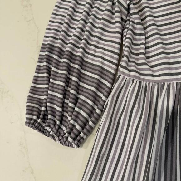 Violet Weekend Gray Purple Stripe Tasseled Neck Tiered Midi Dress Women's Medium - Picture 5 of 8